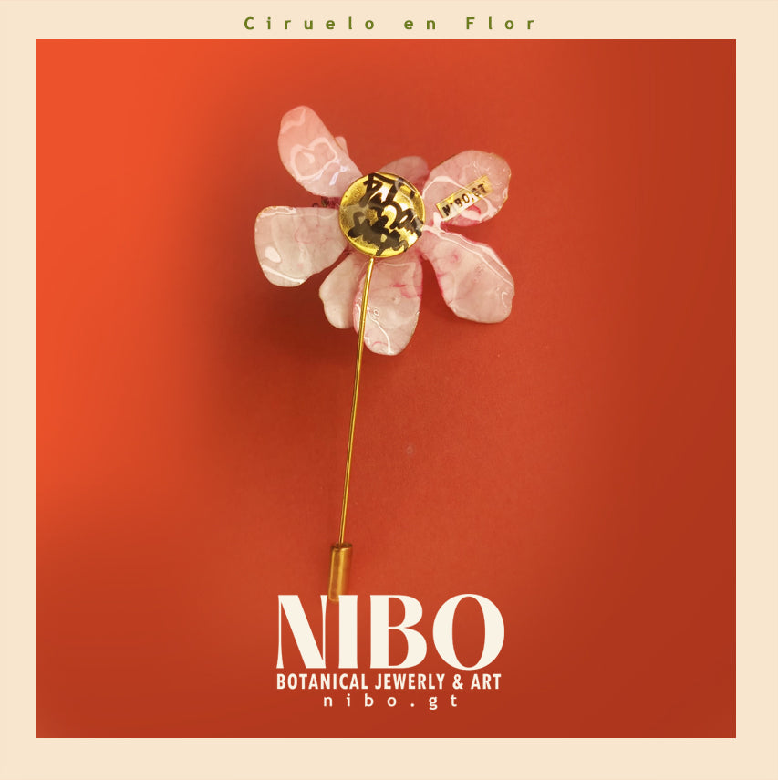 Flor de Ciruelo / Broche de Alfiler