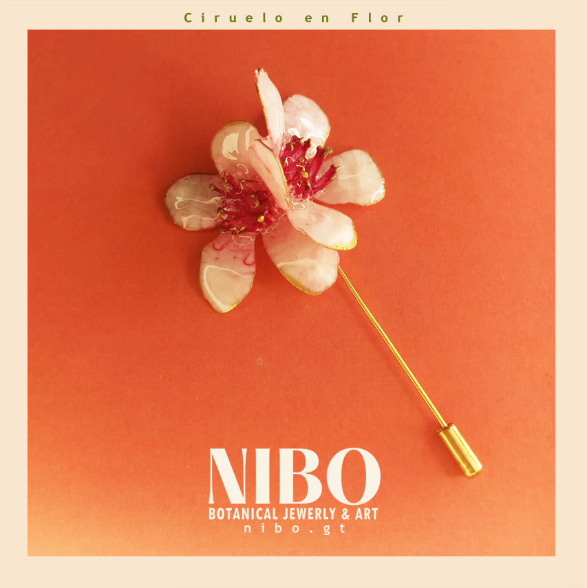 Flor de Ciruelo / Broche de Alfiler