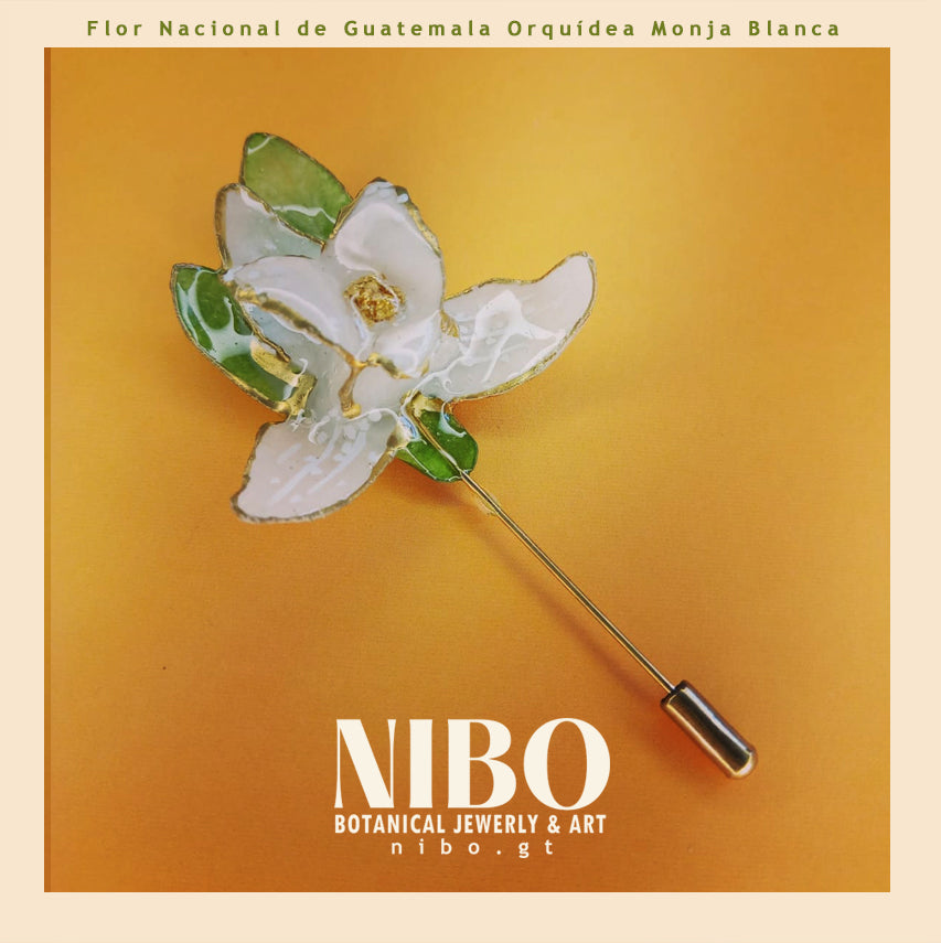 Broche de Alfiler / Monja Blanca